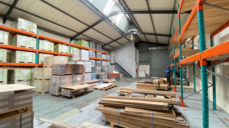 To Let commercial Property for Rent in Maitland Western Cape